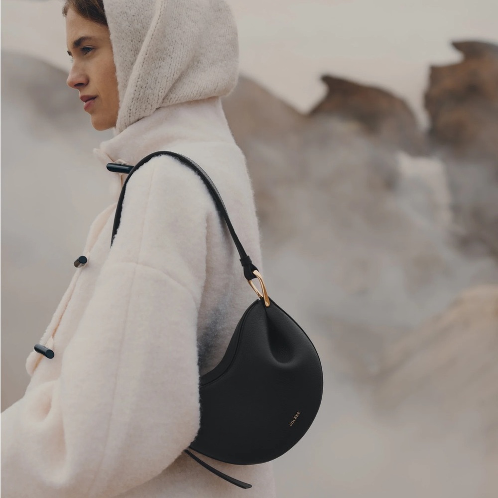 POLÈNE TEXTURED BLACK TONCA BAG